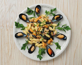 Cavatelli tris cozze e fagioli